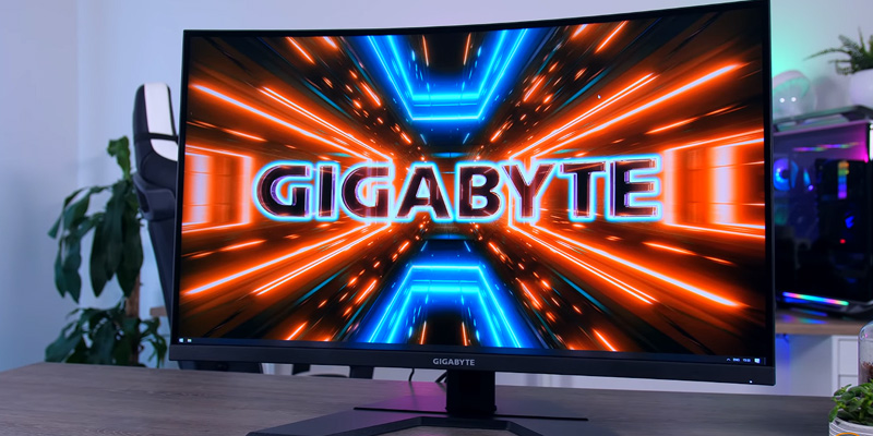 Review of Gigabyte (G32QC) 3‎1.5" QHD 1440p Curved Gaming Monitor (1500R, 165Hz, 1ms, FreeSync)