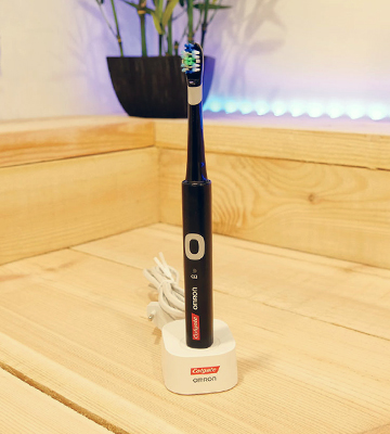Review of Colgate ProClinical 250 Rechargeable Electric Toothbrush
