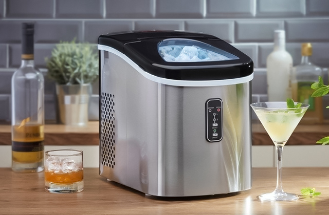 Best Portable Ice Makers to Have Ice On Demand  