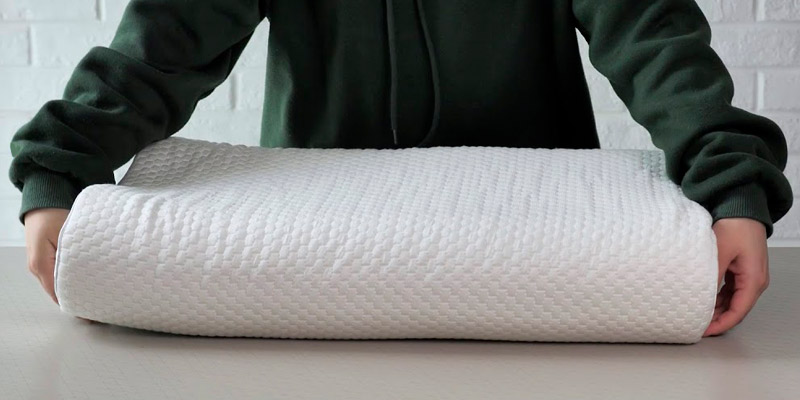 Review of UTTU Cooling Adjustable Memory Foam Pillow