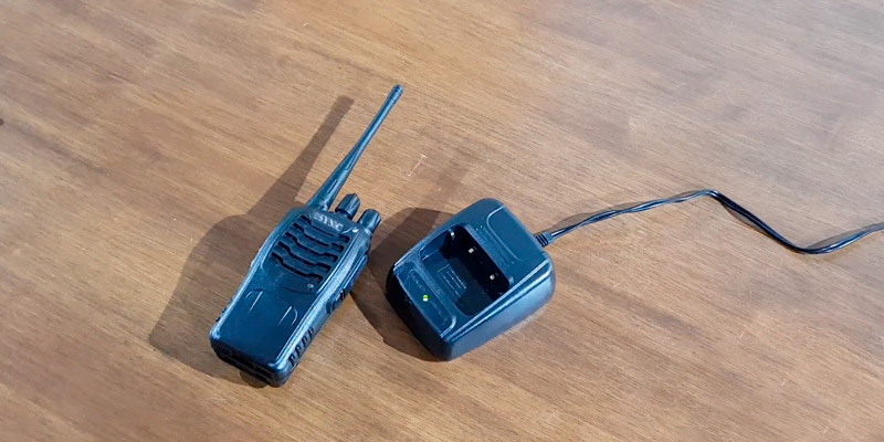 Review of eSynic Long Range Rechargeable Walkie Talkies