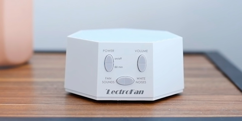 LectroFan ASM1007-G White Noise Machine in the use
