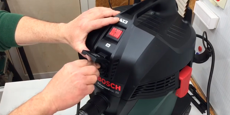 Review of Bosch 06033D1270 Wet and Dry Vacuum Cleaner