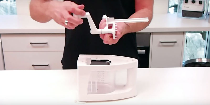 Review of Cuisique 8 in 1 Spiralizer