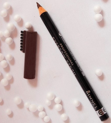 Review of Rimmel Professional Eyebrow Pencil, Defining Non-Sticky Formula