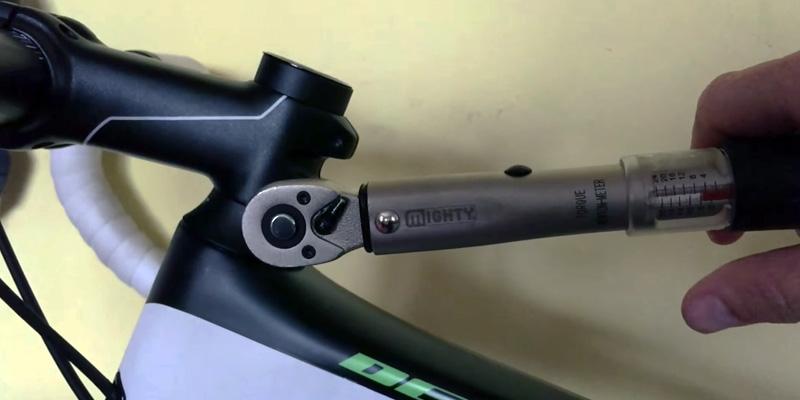 Review of Mighty 880275 Torque Wrench