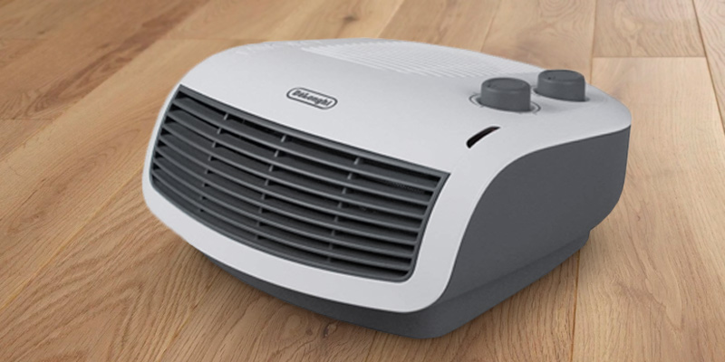 De'Longhi HTF3033 Horizontal Fan Heater in the use - Bestadvisor