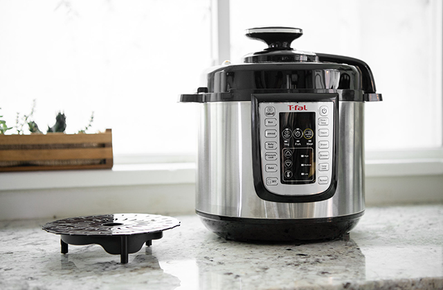 Comparison of Electric Pressure Cookers for Making Nutritious Meals