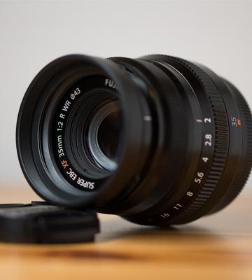 Review of Fujinon XF35mmF2 R WR Mirrorless Fuji Lens