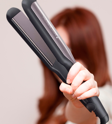 Review of Remington Pro-Ceramic Extra Wide Plate Hair Straightener