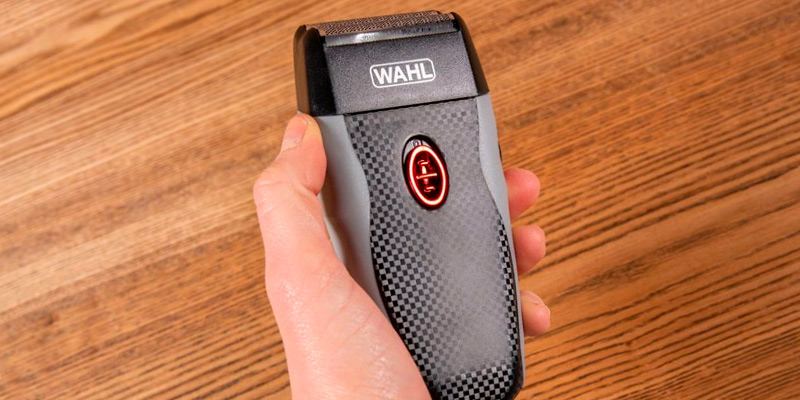 Review of Wahl # 7339 Rechargeable Bump-Free Shaver