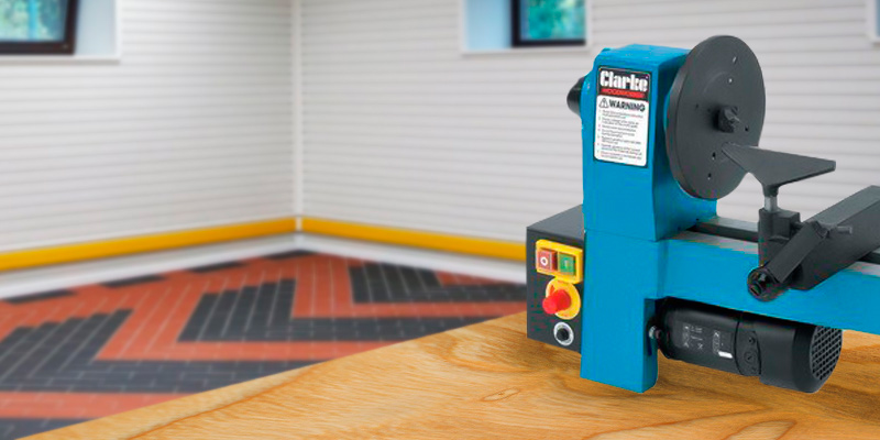 Clarke Variable speed Mini Wood Lathe in the use