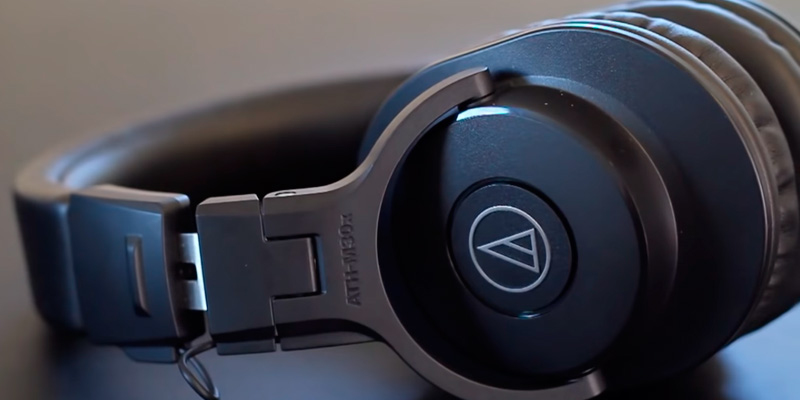 Review of Audio-Technica ATH-M30X Over-Ear Headphones