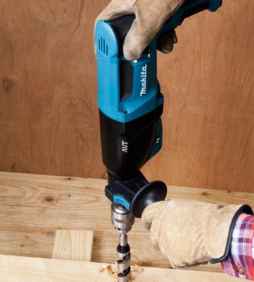 Review of Makita HR2630 Rotary Hammer Drill
