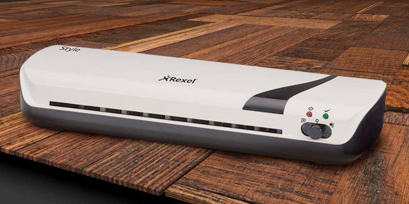 Rexel Style (2104511) A4 Home and Office Laminator in the use - Bestadvisor