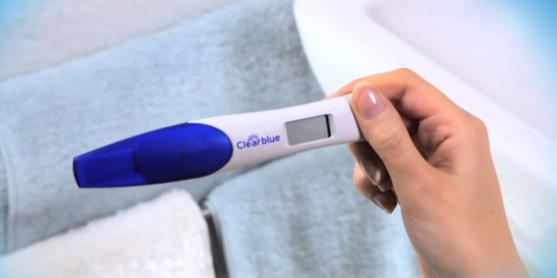 Review of Clearblue Kit of 2 Digital Tests with Weeks Indicator, Pregnancy Test