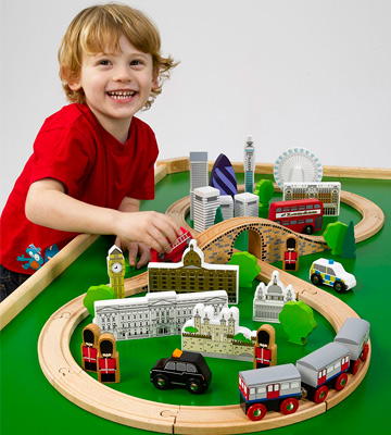 Review of Tidlo City of London Wooden Train Set