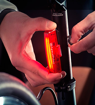 Review of Apace Vision GuardG3X USB Rechargeable Bike Tail Rear Light