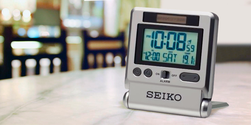 Review of Seiko (224965955) LCD Travel Alarm Clock