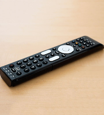 Review of One For All Essence 4 Universal Remote Control