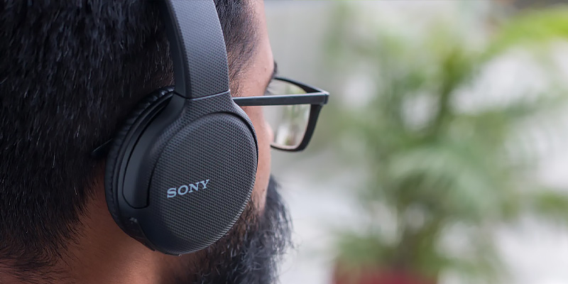Review of Sony WH-CH510 Wireless Bluetooth Headphones with Mic