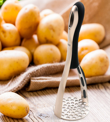 Review of Jamie Oliver JB8500 Potato Masher with Silicone Scraper