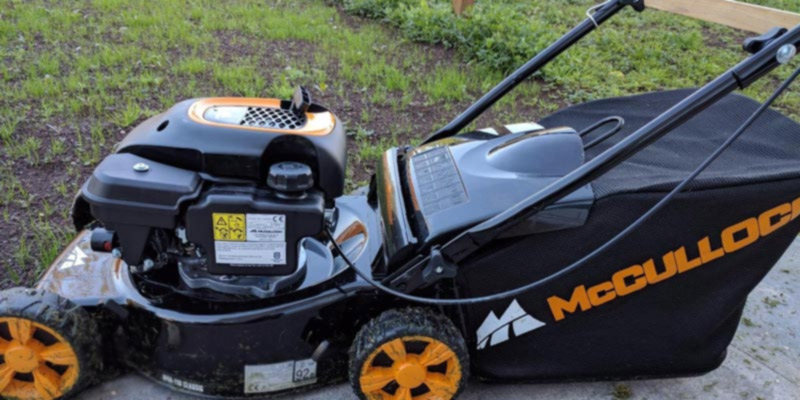 Review of McCulloch M40-110 Petrol Lawnmower