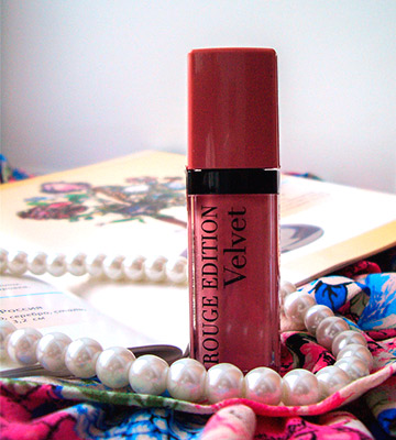 Review of Bourjois Rouge Edition Velvet Liquid Lipstick