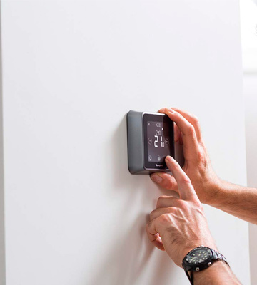 Honeywell Lyric T6 Wired Smart Internet Enabled Thermostat - Bestadvisor