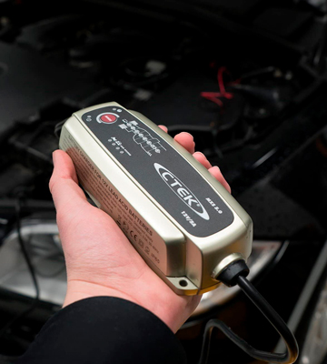 Review of CTEK (MXS 5.0) 5-Amp Fully Automatic Battery Charger