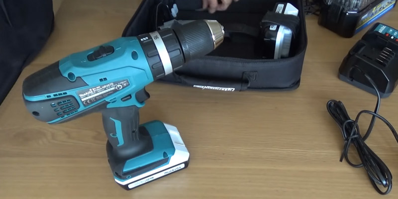 Makita HP457DWE10 Combi drill Kit with carry case in the use
