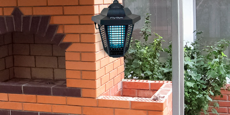 Review of Fly-Bye Outdoor Bug Zapper