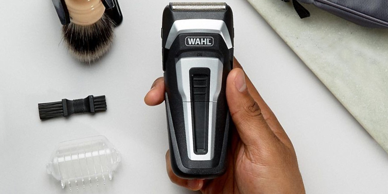 Review of Wahl Plus Shaver