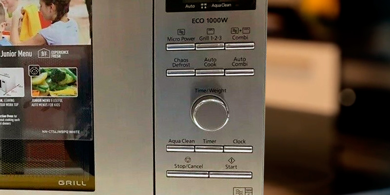 Panasonic NN-GD37HSBPQ Inverter Microwave Oven with Grill in the use