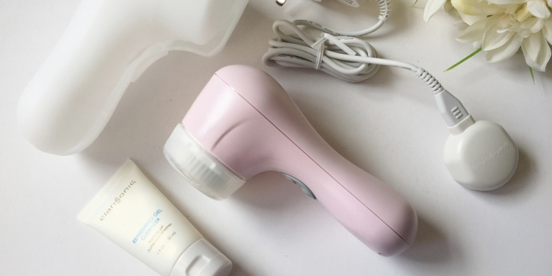 Detailed review of Clarisonic Mia 2 2 Speed Sonic Facial Cleansing Brush System