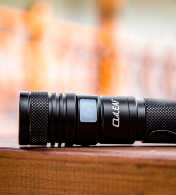 Review of OviLeaf HT-01 Rechargeable LED Flashlight (960 Lumens)