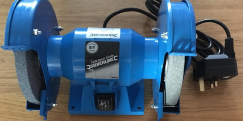 Review of Silverline 263511 Bench Grinder