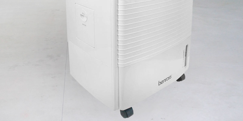 Benross Air Cooler with Oscillating, Portable in the use