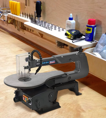 Review of Sealey SM1302 Variable Speed Scroll Saw