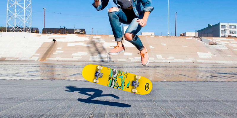 Review of Osprey 31 Inch Kids Skateboard