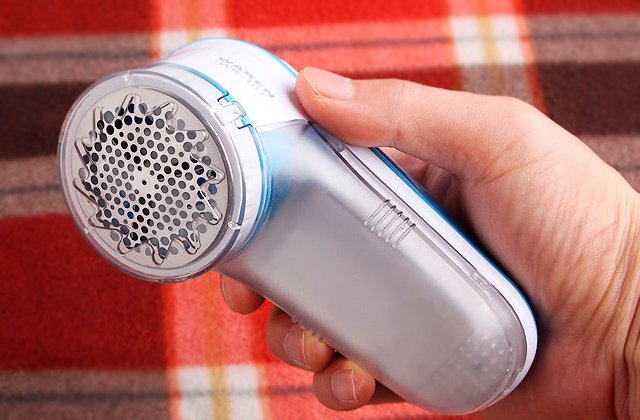 Best Lint Removers to Make Your Clothes Look New Again  