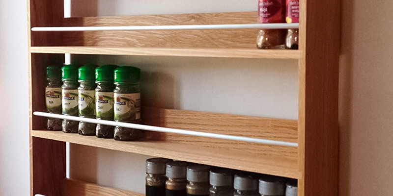 Review of SilverAppleWood 5 Tiers 60 Jars Solid Oak Spice Rack