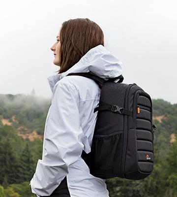 Review of Lowepro Tahoe 150 Backpack for Camera