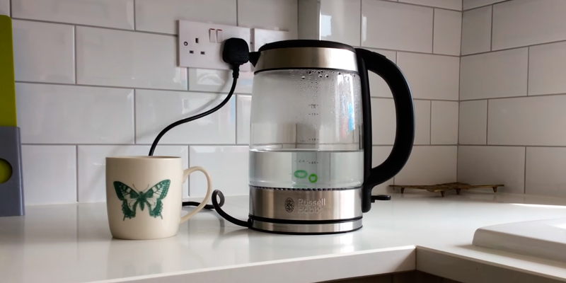 Review of Russell Hobbs 21600-10 Illuminating Glass Electric Kettle