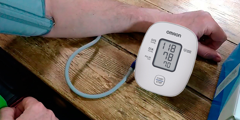 Review of Omron X2 Basic Automatic Blood Pressure Monitor