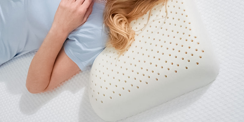 Review of HAIPAI Latex Pillows Foam with Ventilated Filler Contoured