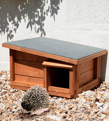 Review of The Hutch Company Full Wood Flooring Hedgehog House and Hibernation Shelter